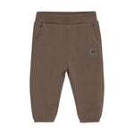 Diese braunen Sweatpants von MINYMO bieten bequemen Tragekomfort und sind ideal für entspannte Tage.