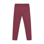 Bequeme Leggings aus weichem Sweat-Material in Rosa – perfekt für aktive Tage und entspannte Momente. Die hochwertige Mischung aus 95% Baumwolle und 5% Elastane bietet optimale Bewegungsfreiheit und angenehmen Tragekomfort. Ein vielseitiges Lieblingsstück von Minymo für Kinder.