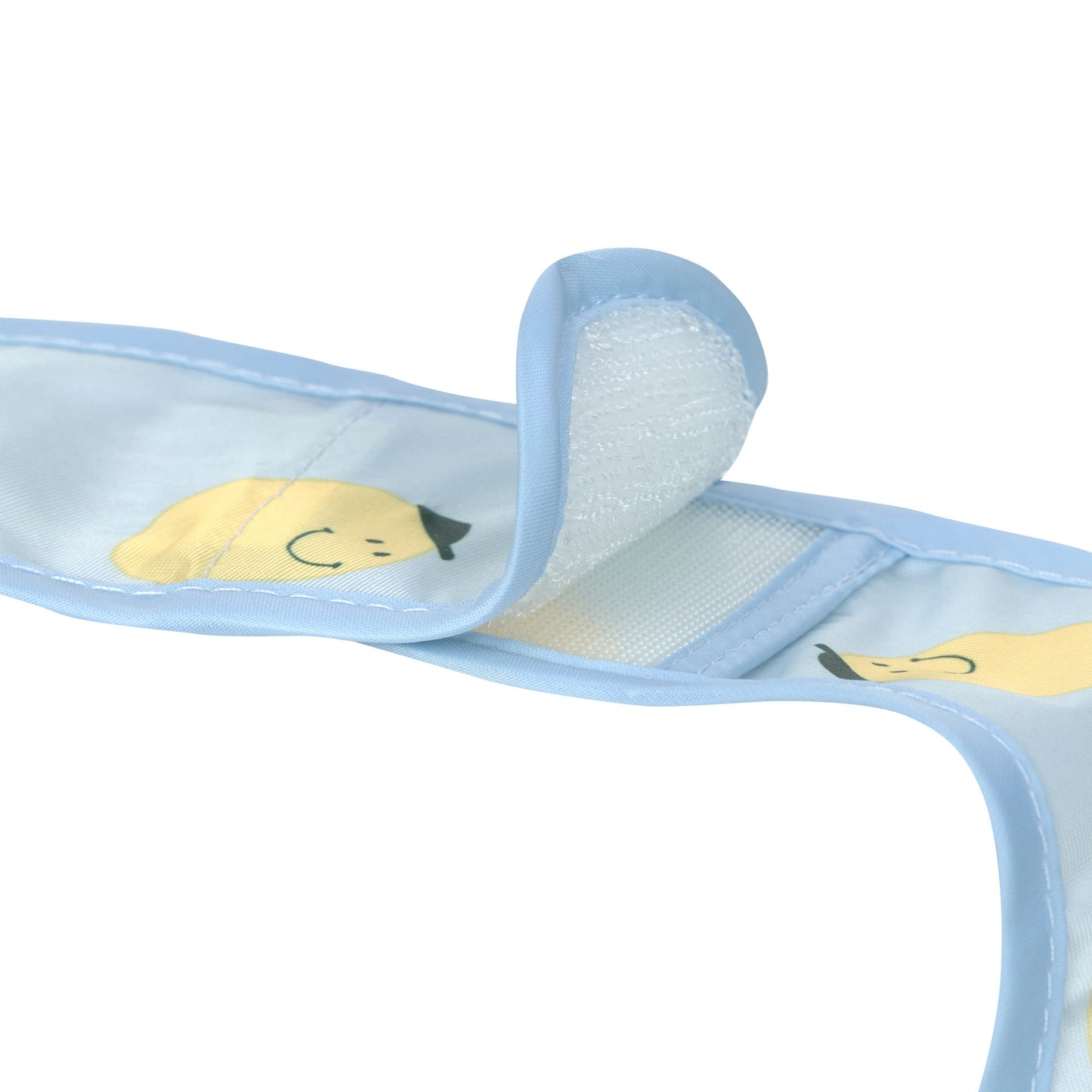 Diese 2 mittelgroßen Lätzchen mit Auffangschutz aus der Happy Fruits Kollektion von Lässig schützen die Kleidung zuverlässig vor Flecken. Sie sind leicht, wasserdicht und einfach mit Klettverschluss anzulegen. Ideal für Babys von 6 bis 24 Monaten, sind sie waschbar und perfekt für unterwegs. So bleibt das Essen entspannt und sauber – für mehr Spaß am Esstisch!