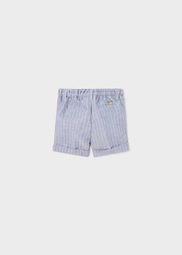 Shorts im Bermuda-Stil mit elastischer Taillenbund, Knopfverschluss, vorderen und hinteren dekorative Blindtaschen aus der festlichen Kollektion von Mayoral