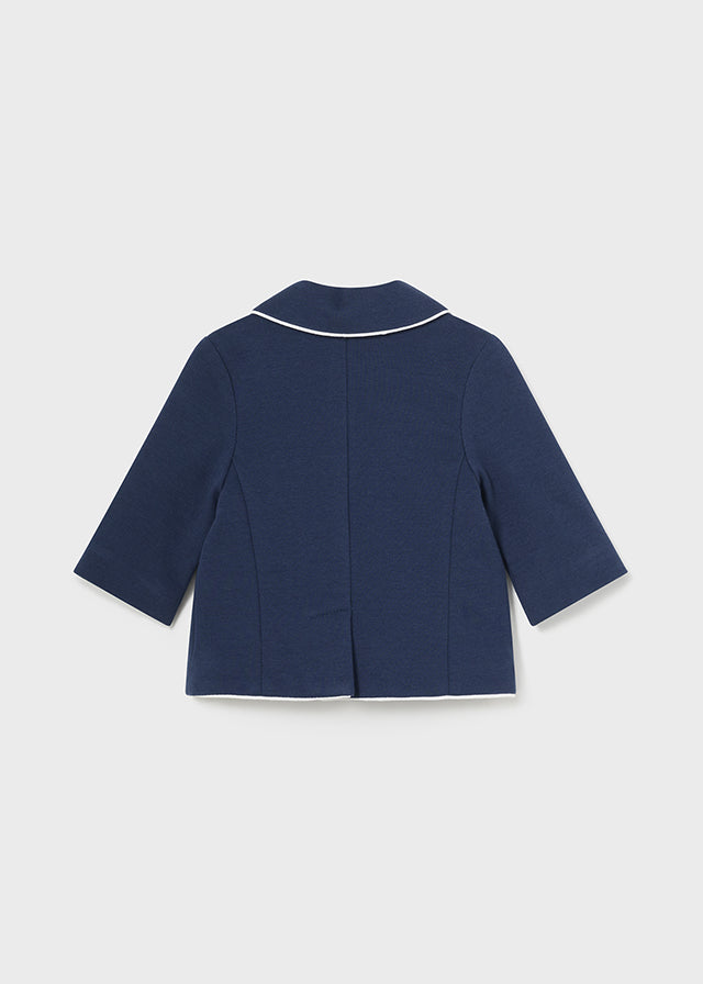 Blazer mit Reverskragen, Knopfverschluss vorne und dekorativen Taschen aus der festlichen Kollektion von Mayoral