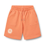Bequeme Sweat Shorts aus 100% Bio-Baumwolle. Das Modell Elmo von WHEAT überzeugt mit weichem, atmungsaktivem Material und klassischem Design. Perfekt für entspannte Tage – ob zu Hause oder unterwegs. Die hochwertige Verarbeitung garantiert lange Haltbarkeit und Tragekomfort.
