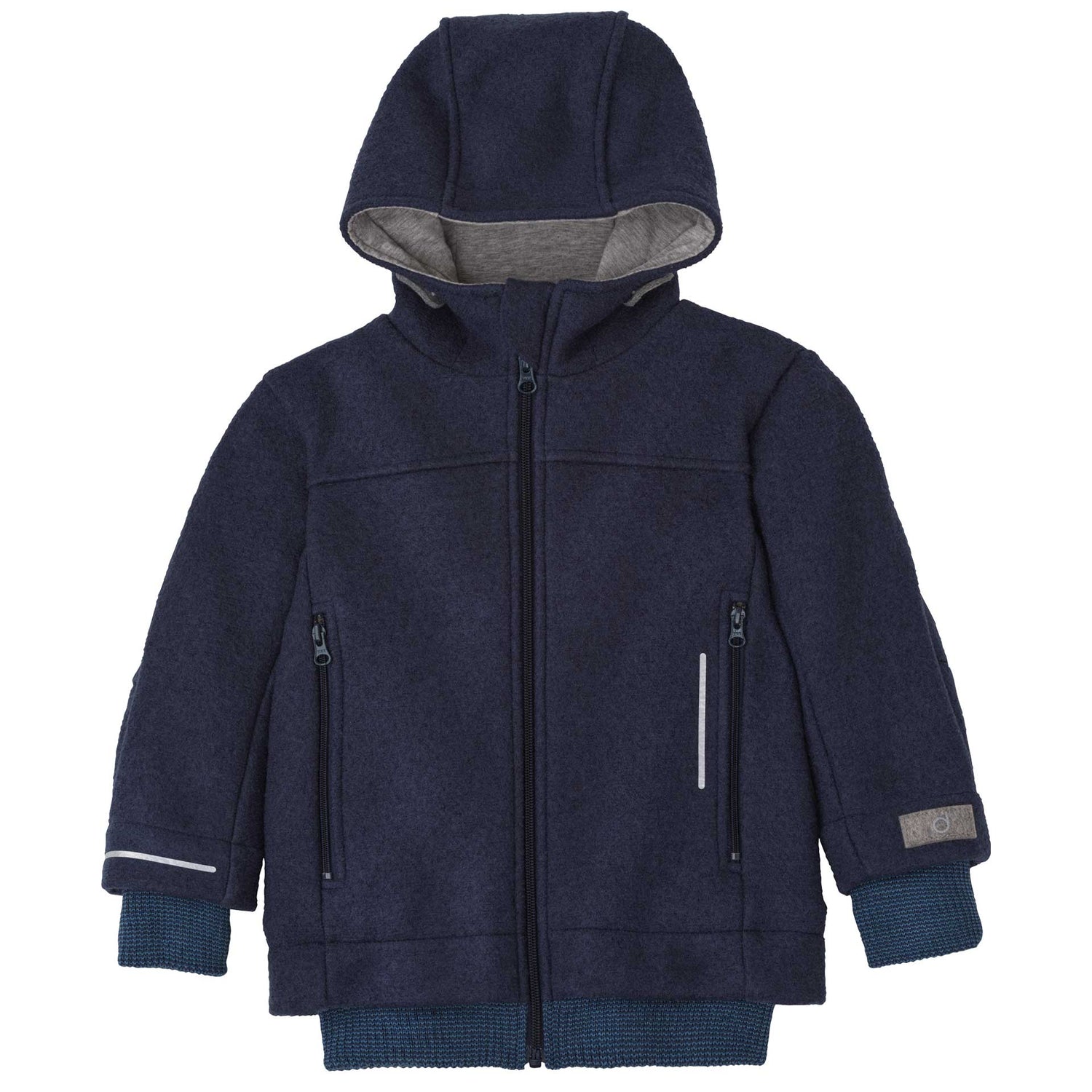 Diese dunkelblaue Outdoor-Jacke aus hochwertiger Schurwolle von Disana bietet zuverlässigen Schutz und Komfort bei jedem Abenteuer im Freien.