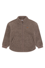 Entdecke die kuschelige braune Fleecejacke von Hust & Claire – dein neuer Lieblingsbegleiter für gemütliche Tage!