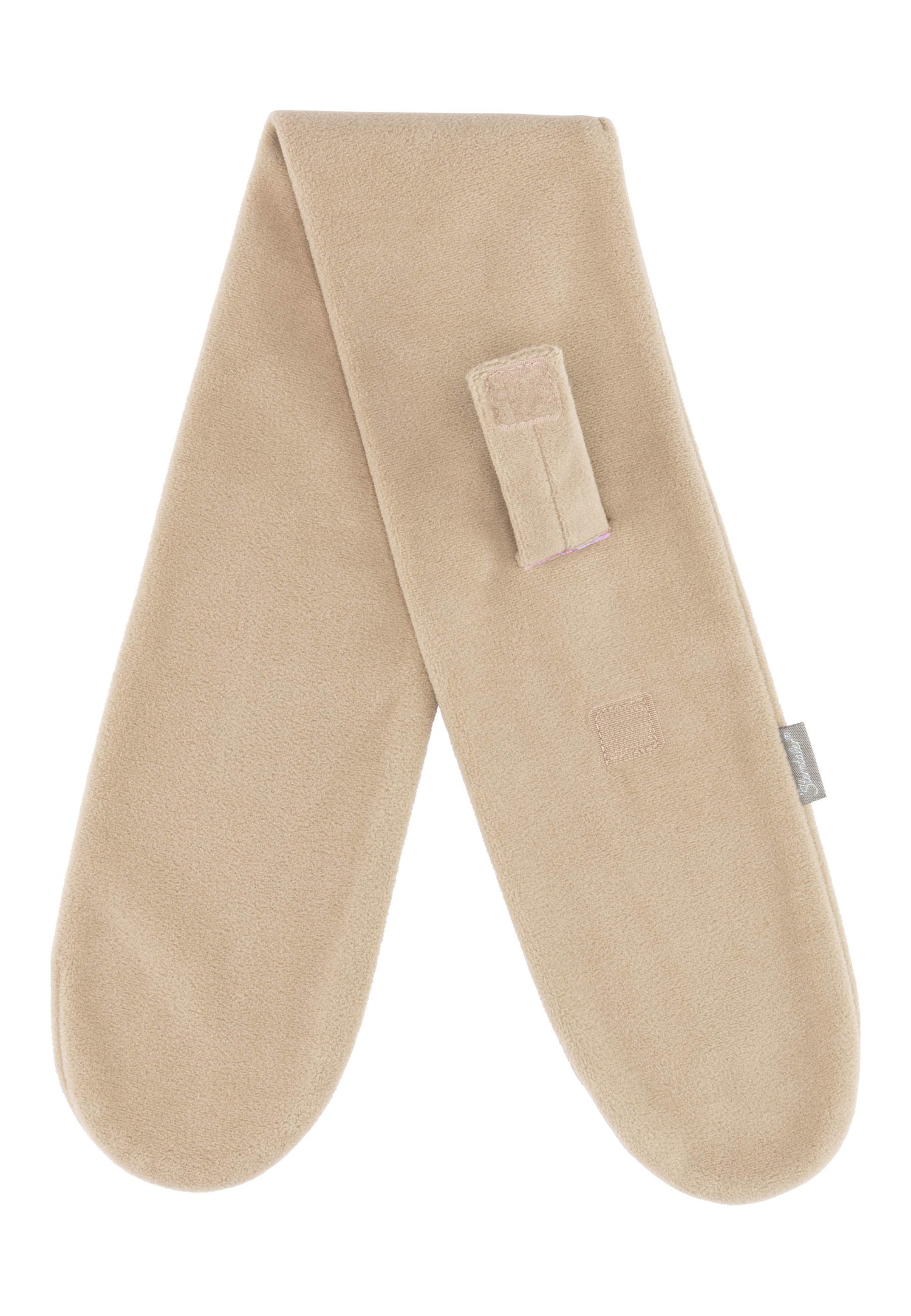 Dieser Schal von Sterntaler besticht durch seine besonders weiche Qualität und sorgt für angenehmen Tragekomfort.