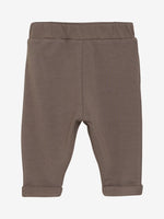 Diese braunen Sweatpants von Fixoni überzeugen durch ihr elegantes Design und hochwertigen Komfort.