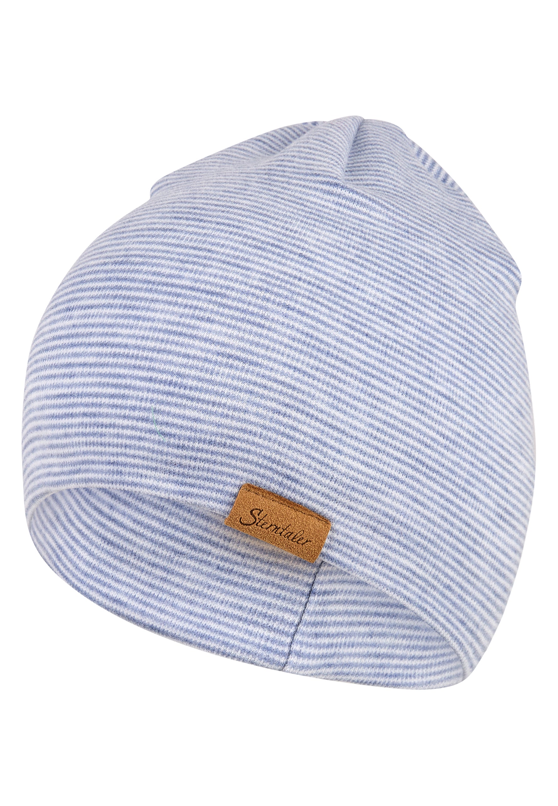 Dieser Beanie von Sterntaler überzeugt mit seinem attraktiven blauen Streifenmuster und sorgt für stilvollen Komfort.