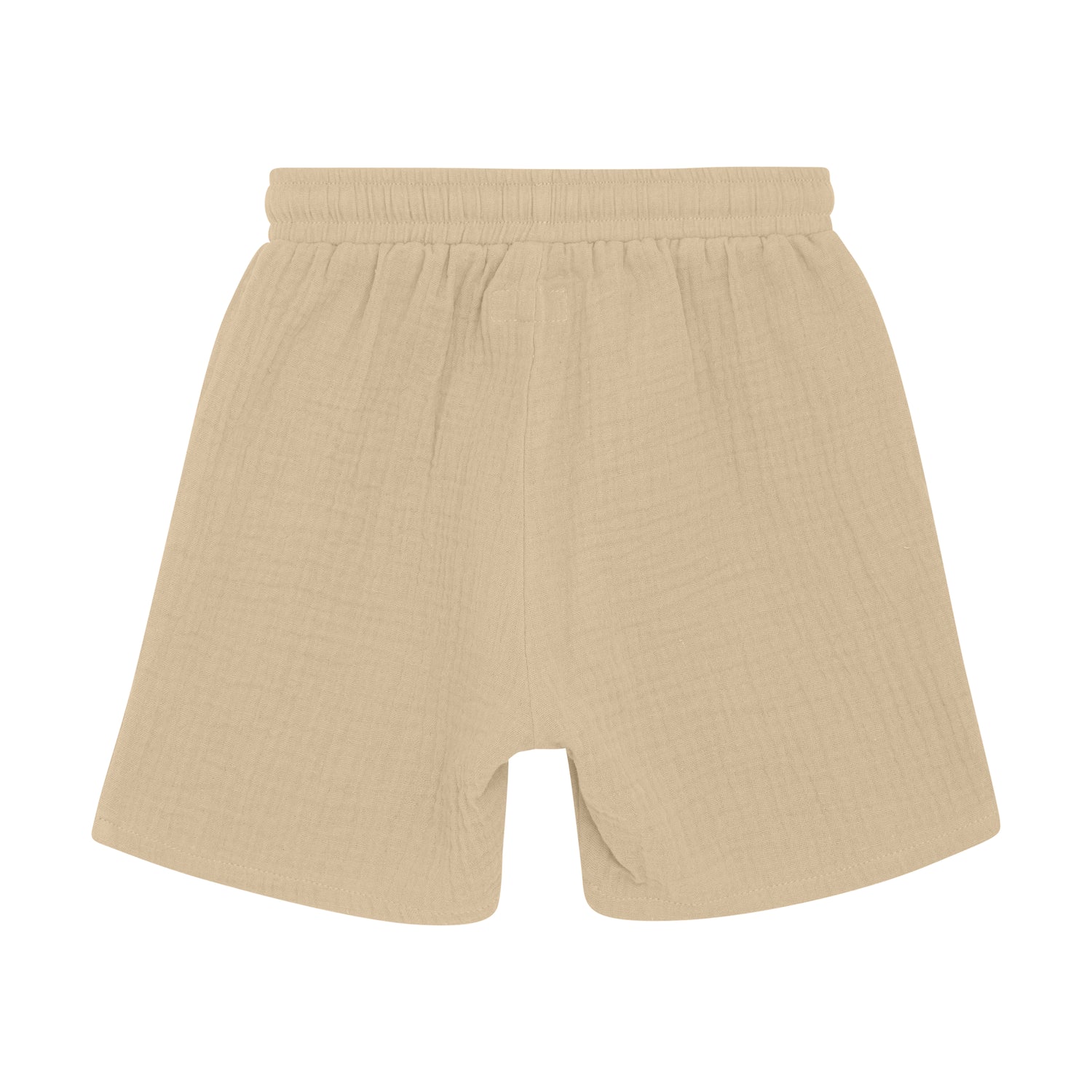 Diese kurze beige Musselin-Short bietet ein leichtes, atmungsaktives Tragegefühl – perfekt für warme Tage. Ihr weicher Stoff sorgt für angenehmen Komfort, während der lockere Schnitt Bewegungsfreiheit garantiert. 