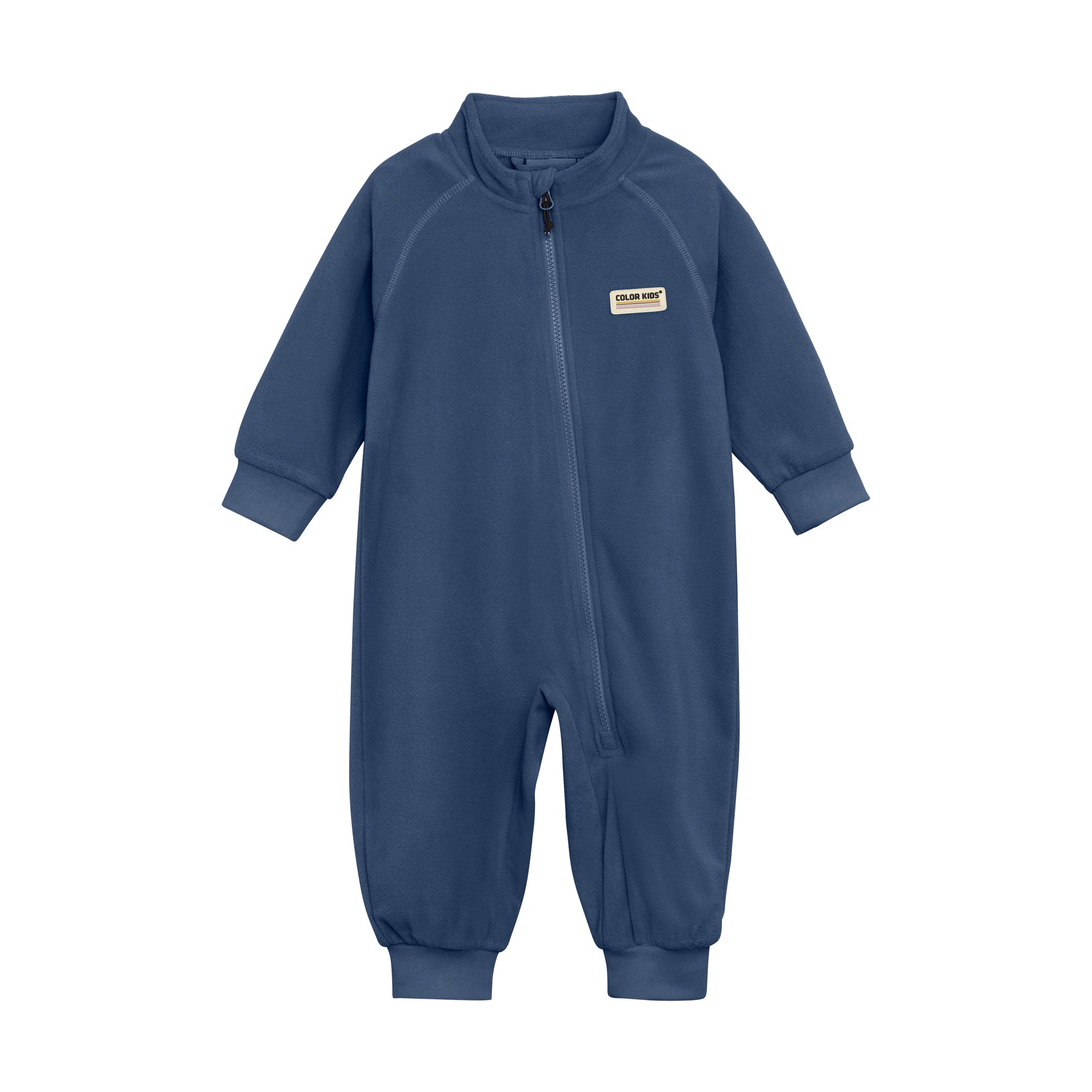 Dieser Fleece Anzug mit Zip in blau ist perfekt geeignet für Babys. Das weiche Material sorgt für angenehme Wärme und Komfort, während der Reißverschluss ein einfaches An- und Ausziehen ermöglicht. Hält Ihr Baby stets warm und kuschelig. Perfekt für die kälteren Tage!