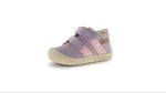 Beschreibung
Diese Barfußschuhe von Naturino kombinieren Komfort und Stil mit einem modernen Design. Das Obermaterial aus Leder und Velours verleiht einen markanten Look, während der Klettverschluss Praktikabilität gewährleistet. Das Innenfutter und die Einlegesohle, beide aus Leder, sorgen für ein hochwertiges Gefühl beim Kontakt mit dem Fuß. Perfekt, um deine Tage mit einem Hauch von Eleganz zu begleiten.
Material
Außensohle: Gummi
Einlage: Leder
Innenmaterial: Leder
Außenmaterial: Leder- Veloursleder