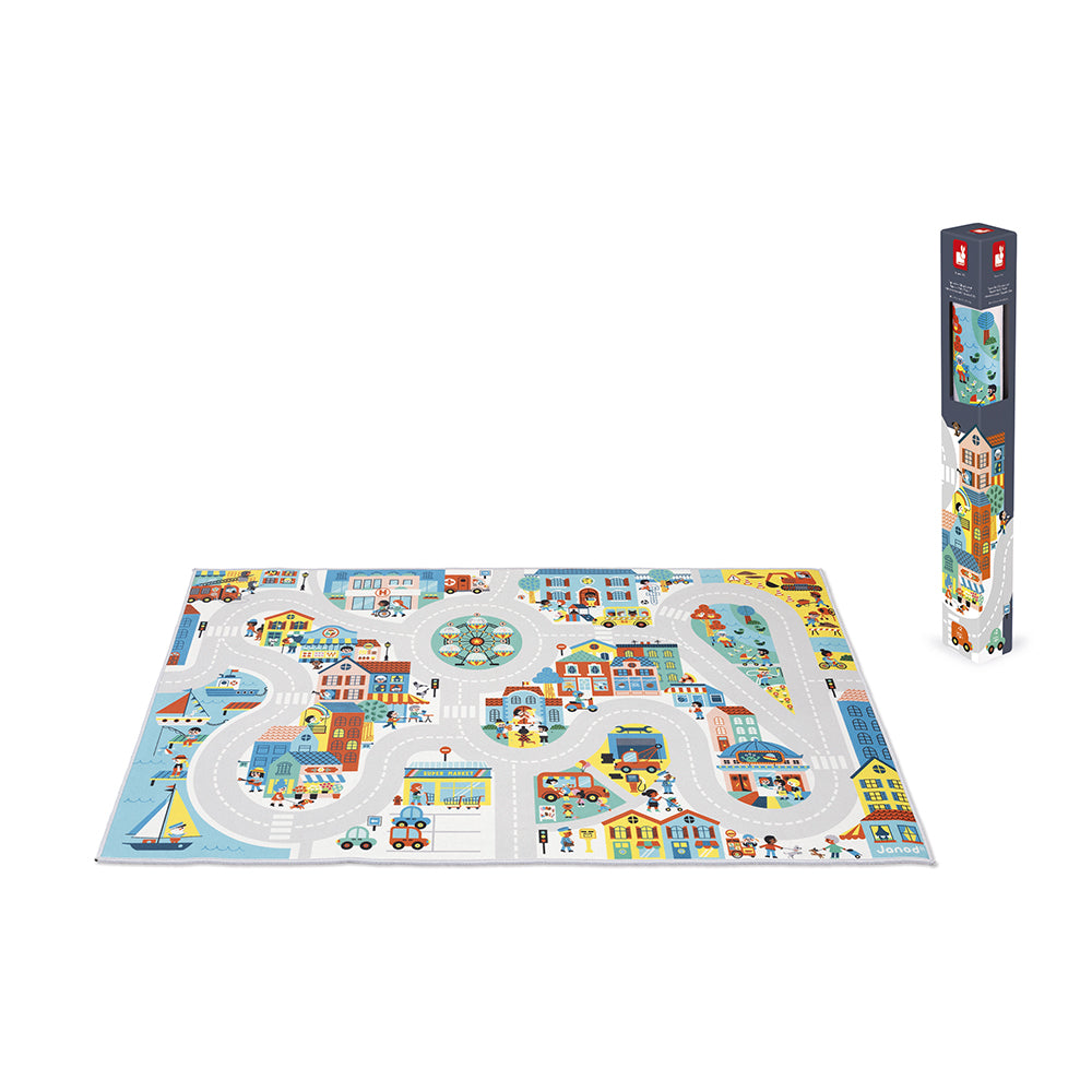 Willkommen in dieser bunten, wuseligen Stadt, in der sich an jeder Straßenecke eine Überraschung verbirgt! Dieser Spielteppich mit dem Stadtmotiv verfügt über eine breite und lange Straße, die dazu einlädt, jedes Viertel zu entdecken und sich die unterschiedlichsten Geschichten auszudenken!
Der Teppich regt die Phantasie an, ermöglicht es, den Wortschatz zu erweitern und fungiert außerdem als Suchbild. Findest du den Briefträger? Bringen Sie Ihrem Kind mit dem Stadtmotiv