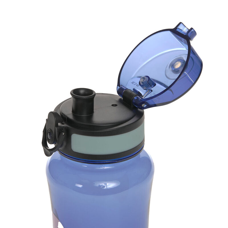 Mit dem braunen Kinder Lunch Set (Brotdose & Trinkflasche) sind Weltentdecker bestens ausgerüstet. Die robuste Brotdose kommt inklusive praktischer Trennung und die auslaufsichere Trinkflasche fasst 460 ml.