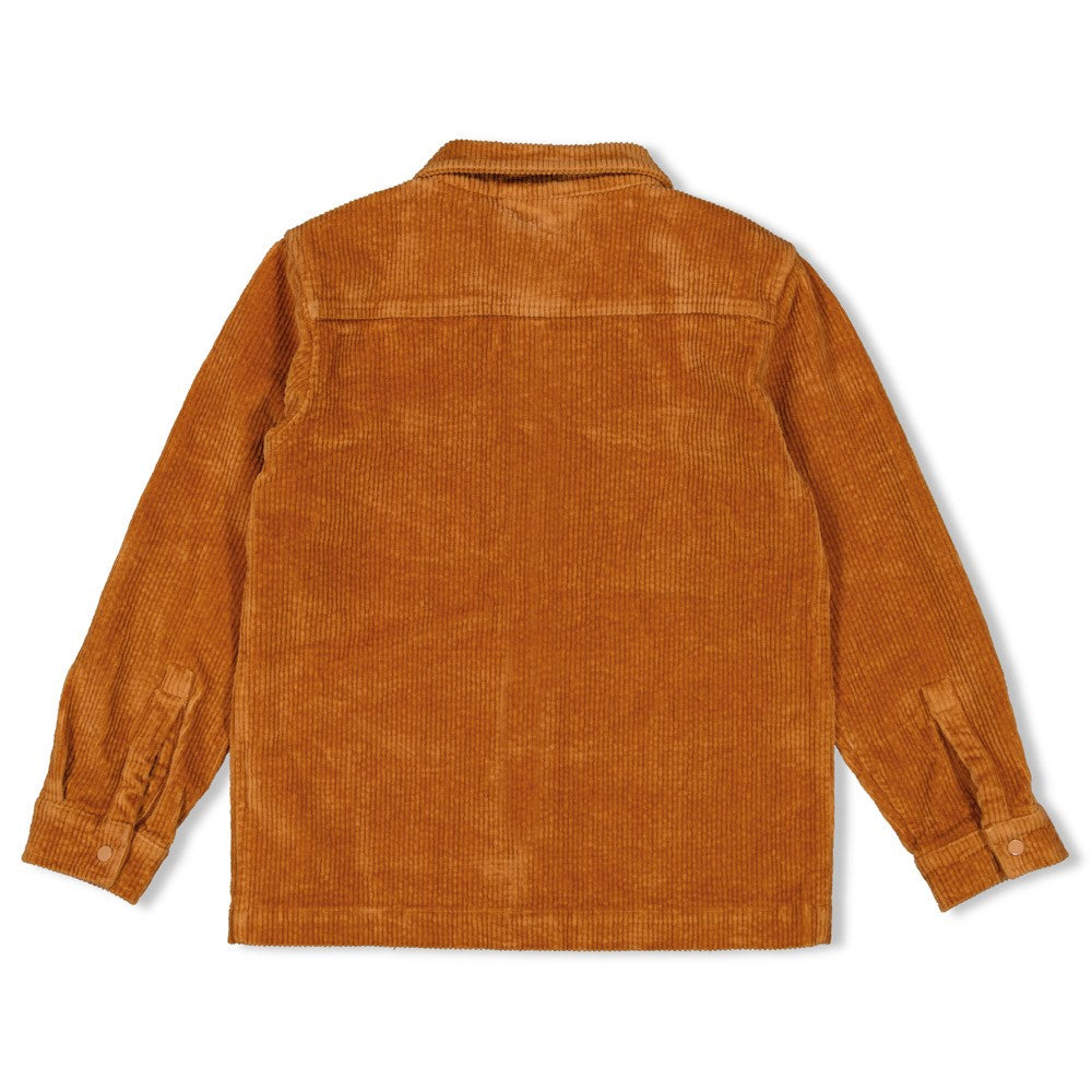 Dieses braune Kordhemd aus der Waves and Whales Kollektion von Sturdy vereint zeitlosen Stil mit hochwertiger Verarbeitung.