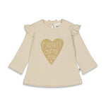 Beschreibung
Das Longsleeve Cuddles - Wild And Free vereint kuscheligen Komfort mit einem kraftvollen Lebensgefühl. Hergestellt aus weichem, hochwertigem Material, hält es dich an kühleren Tagen angenehm warm. Das inspirierende Design erinnert dich daran, frei und wild zu leben – perfekt für alle, die ihren individuellen Stil mit einer Prise Abenteuerlust zeigen möchten.