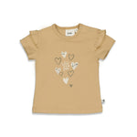 Beschreibung
Das T-Shirt Cute Times - Wild And Free verbindet Komfort mit einem kraftvollen Statement. Hergestellt aus weichem Material, bietet es den ganzen Tag über angenehmen Tragekomfort. Mit seinem inspirierenden Design ist es perfekt für alle, die frei und ungebunden leben wollen. Setze ein modisches Zeichen und zeige deine wilde Seite mit diesem einzigartigen Shirt.