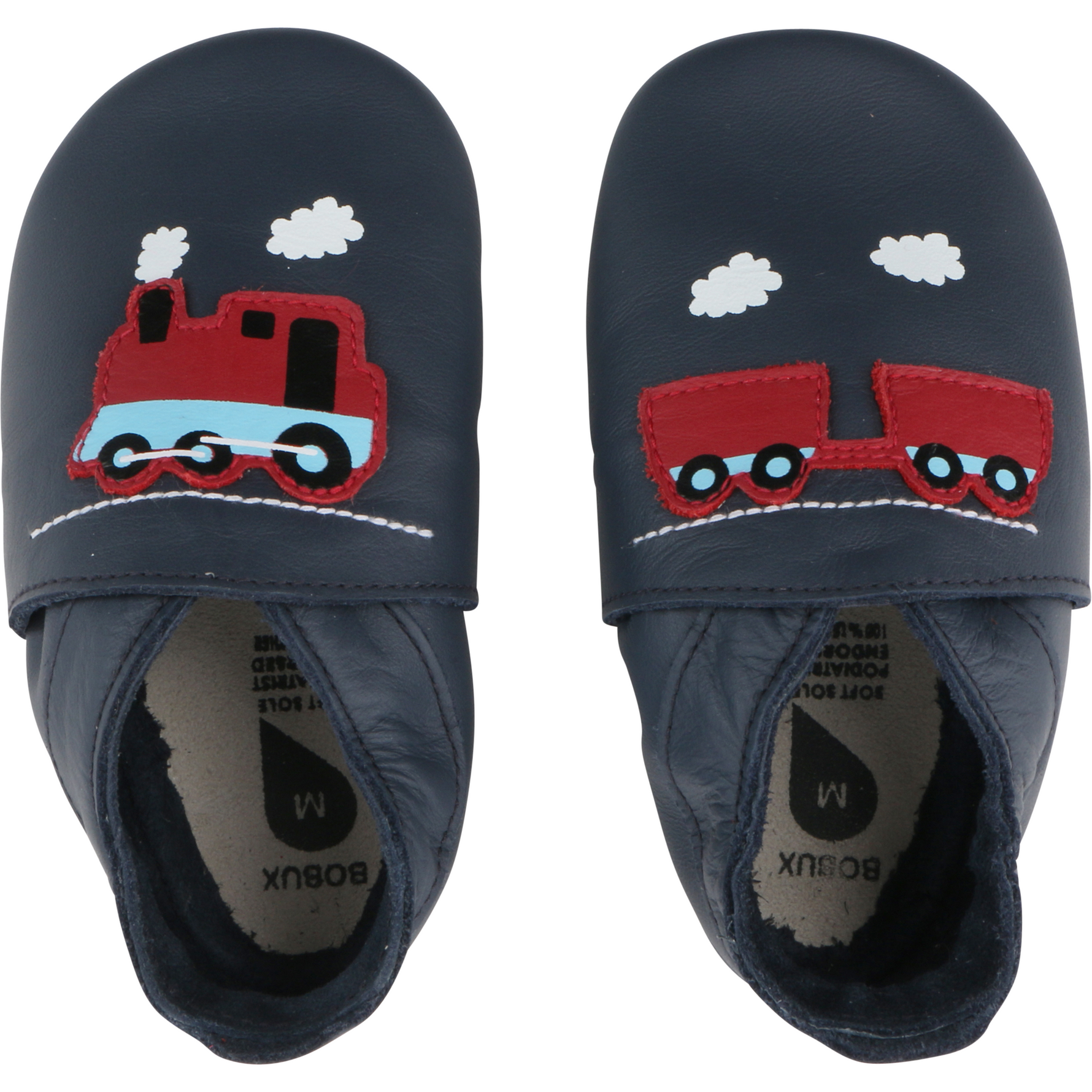 Beschreibung
Die Bobux Soft Soles sind Krabbel- und Hausschuhe für Babys bis hin zum Kleinkindalter und unterstützen Kinderfüße in ihrem natürlichen Wachstum, ohne einzuengen. Das extra weiche und biegsame Leder passt sich optimal an den Fuß an und lässt ihn atmen. Perfekt für Zuhause oder im Kindergarten, als Krabbel-, Haus- oder Gymnastikschuh.
Info
Falls die gewünschte Größe momentan online nicht vorrätig ist, senden Sie bitte eine kurze Nachricht an shop@dies-das.com. Wir prüfen gerne die Verfüg