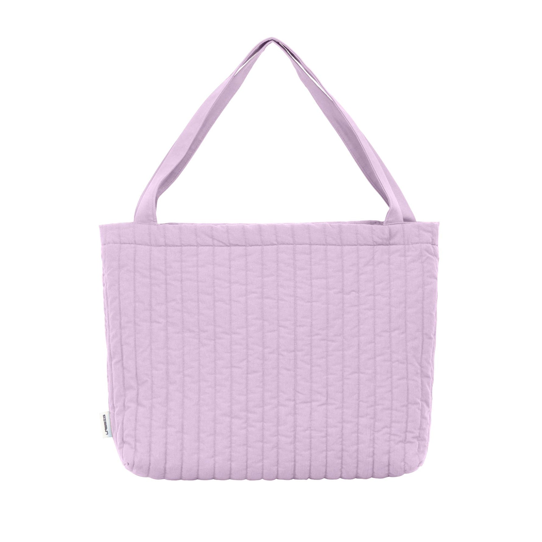 Der MIX Shopper von Lässig aus Bio-Baumwolle ist wasserabweisend und bietet viel Platz für den Alltag mit Kind. Mit praktischem Außenfach, Befestigungen für den Kinderwagen und verstellbaren Schultergurten ist er vielseitig und bequem. Das schlichte Design passt zu jedem Stil, und die PFC-freie Imprägnierung schützt vor leichtem Regen. Ideal für Ausflüge, Einkäufe oder Sport – robust, pflegeleicht und perfekt organisiert.