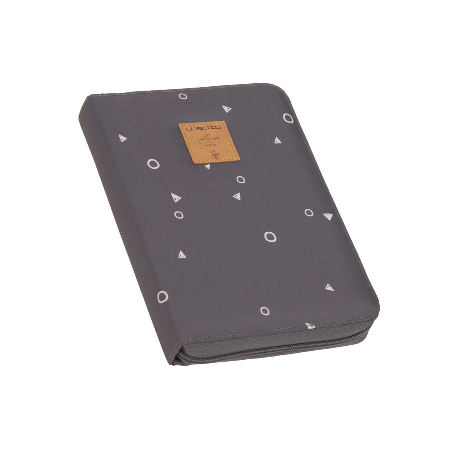 n der grauen Document Pouch von LÄSSIG finden alle wichtigen Dokumente Platz – egal ob während oder nach der Schwangerschaft.

Für Mutterpass, Ultraschallbilder, Versicherungskarte, Untersuchungsheft oder Impfpass bietet die Dokumentenmappe ausreichend Fächer, um alles im Blick zu haben.

Auch als Accessoire auf Reisen für Ausweise, Tickets und Vouchers ist der Organizer ideal konzipiert und hält alles griffbereit.

Die praktische Mutterpasshülle hat einen Rundum-Reißverschluss, damit sämtliche Dokumente si