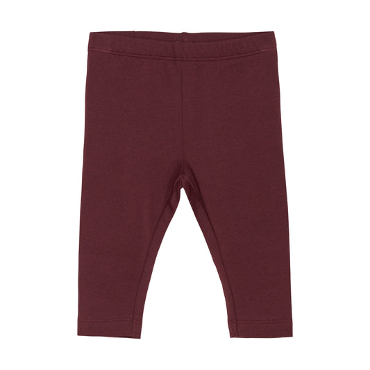 Bequeme, aber schick! Unsere leicht gefütterten Leggings sind perfekt für aktive Babys. Halten Sie Ihr Baby warm und bereit für alles, was der Tag bringt. Ideal für kalte Tage, aber leicht genug für den täglichen Gebrauch. Mit der Leggings Sweat ist Ihr Baby immer stylisch und bequem unterwegs.