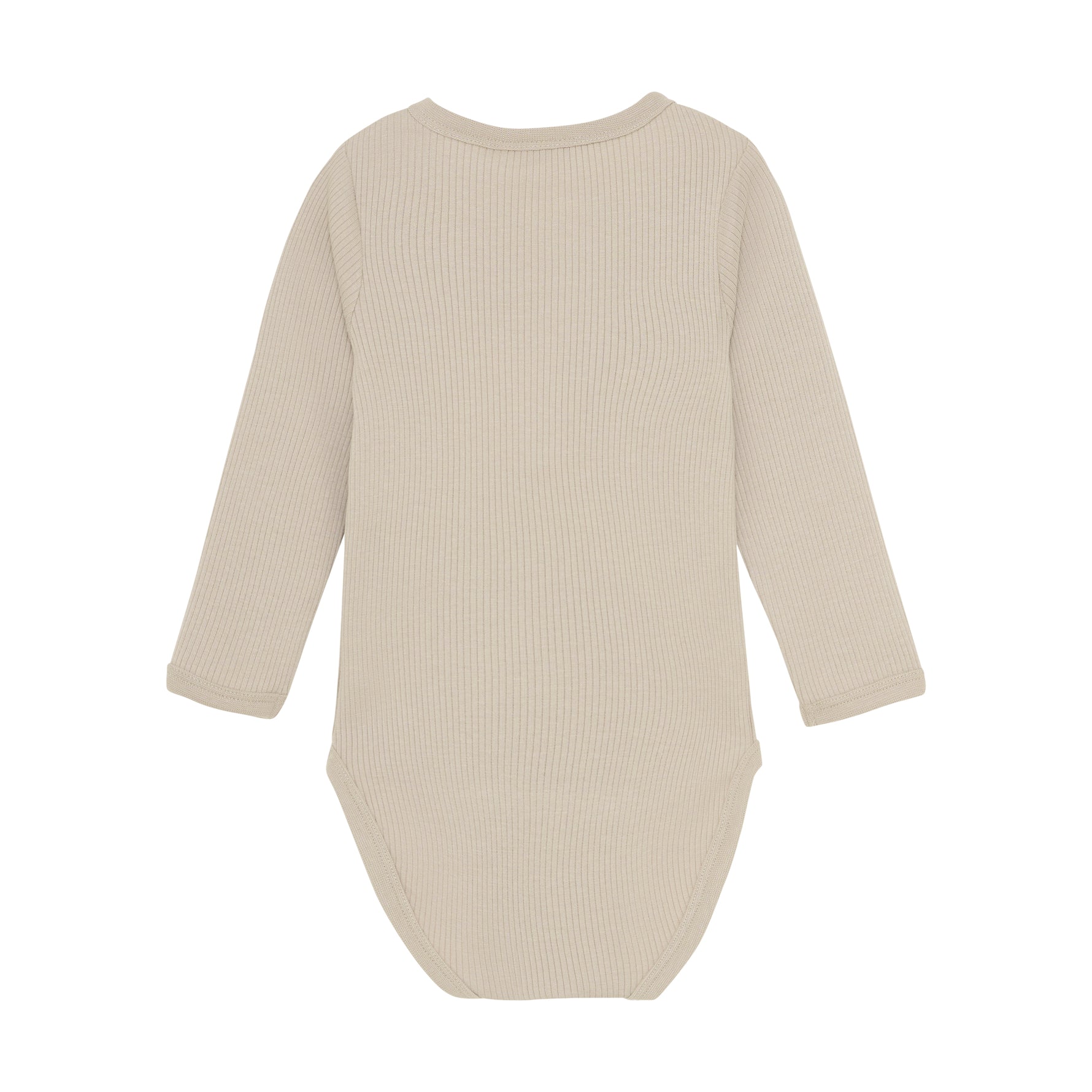 Der beige Body von MINYMO zeichnet sich durch seine feinen Holzknöpfe aus und überzeugt durch hochwertige Verarbeitung und angenehme Passform.