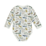 Der MINYMO-Body zeigt sich mit einem verspielten Tiermuster, das Freude macht.