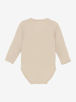 Beiger Langarm-Body von MINYMO, verziert mit einem dezenten Löwenmotiv für einen subtilen Akzent.