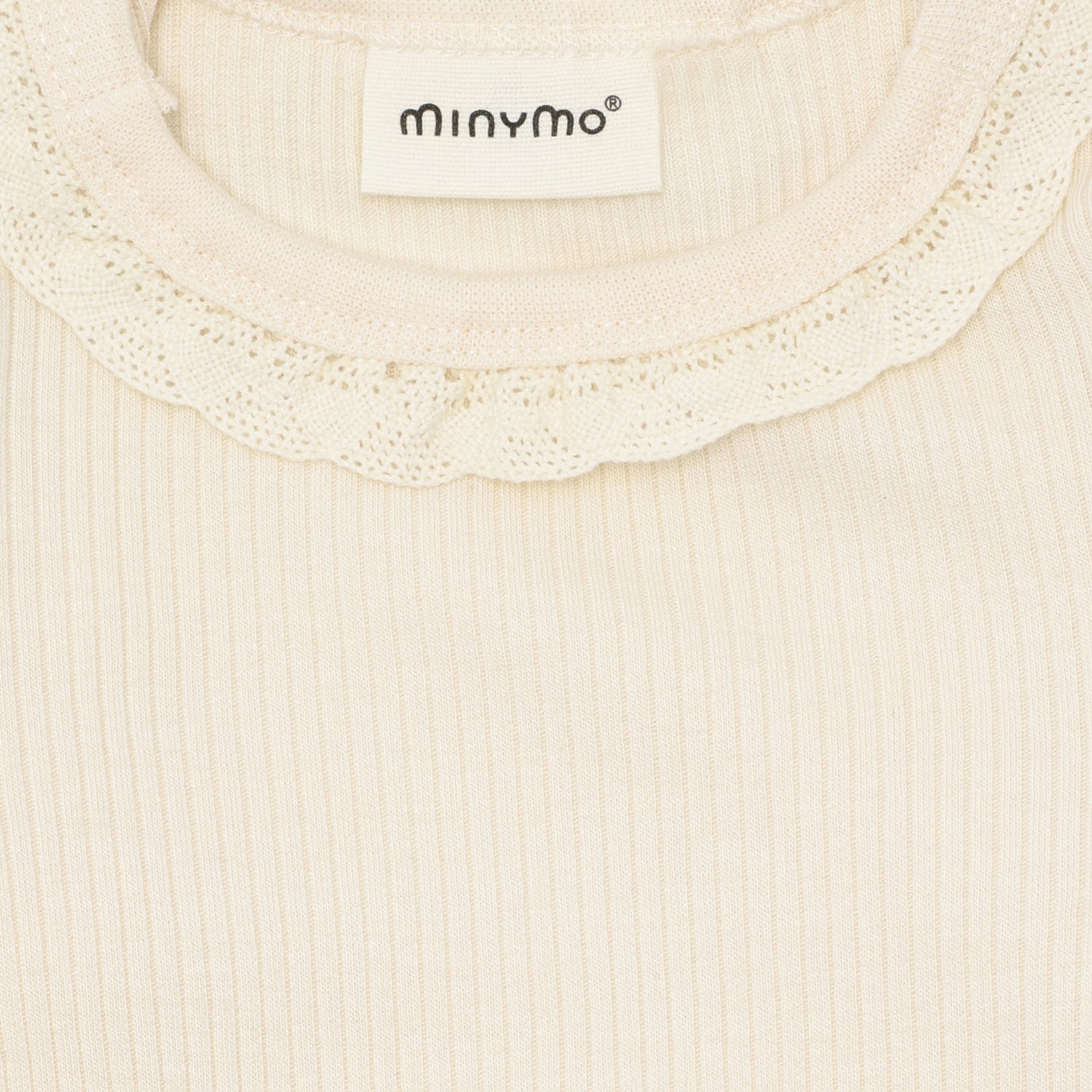 Weißer langarm Rib Body von MINYMO.