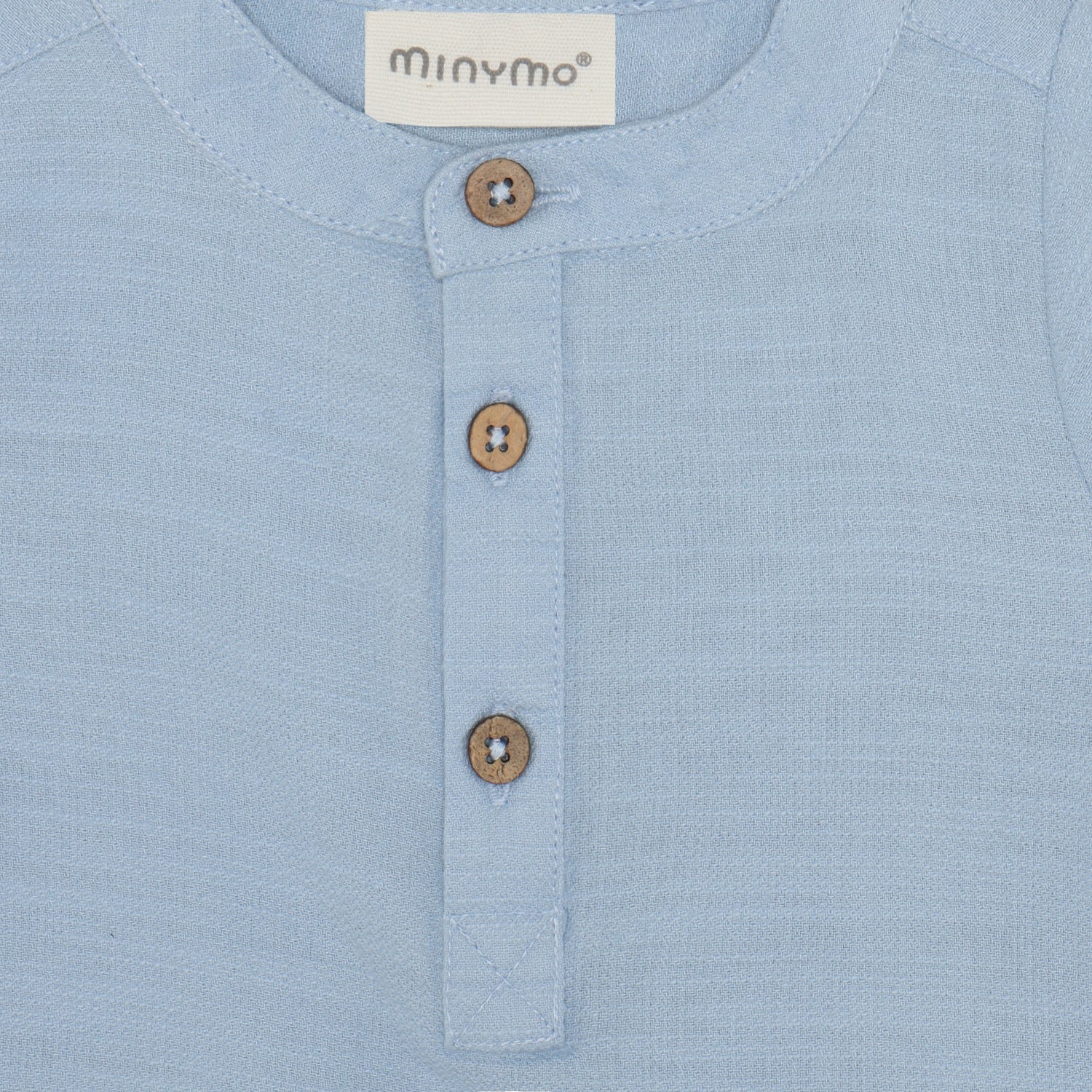 Nettes hellblaues langarm Shirt von MINYMO.