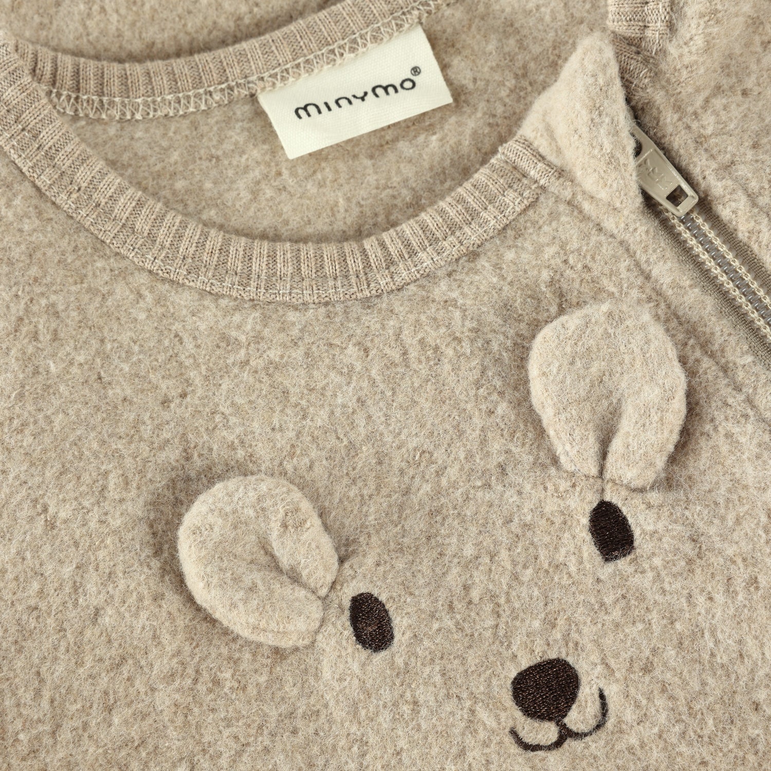 Beiger warmhaltender Fleece Anzug von MINYMO.