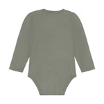 Ein eleganter langärmeliger Rib Body in Grün von Minymo. Die hochwertige Mischung aus Modal, Baumwolle und Elastane bietet optimalen Komfort und Bewegungsfreiheit. Perfekt für vielseitige Styling-Möglichkeiten im Alltag.