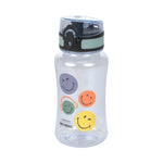 Mit der blauen BPA-freien Drinking Bottle aus der LÄSSIG X SmileyWorld® Kollektion sind Kids unterwegs bestens ausgerüstet. Die auslaufsichere Trinkflasche fasst 420 ml stille, kühle sowie lauwarme Getränke. Einfach zu reinigen in der Spülmaschine.