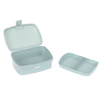 Mit der BPA-freien Kinder Lunchbox, Design Airplane aus der Tiny Drivers Kollektion, sind hungrige Kids unterwegs bestens ausgerüstet. Die robuste Brotdose kommt inklusive einer herausnehmbaren Schale und ist spülmaschinengeeignet. Geeignet ab 3 Jahren.