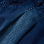 Dieser klassische Mädchen Rock aus Denim ist die perfekte Ergänzung für jede Garderobe. Mit diesem Rock sind Ihrer Kreativität keine Grenzen gesetzt - von lässig bis schick, alles ist möglich. Ein Must-Have für jedes junge Mädchen!