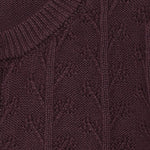 Ein eleganter Knit Cardigan in dunkellila von Minymo, gefertigt aus 100% Baumwolle für höchsten Tragekomfort und Langlebigkeit.