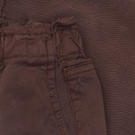 Klassische Twill-Hose von Minymo aus hochwertiger Baumwollmischung mit Elasthananteil für optimale Bewegungsfreiheit und Tragekomfort.