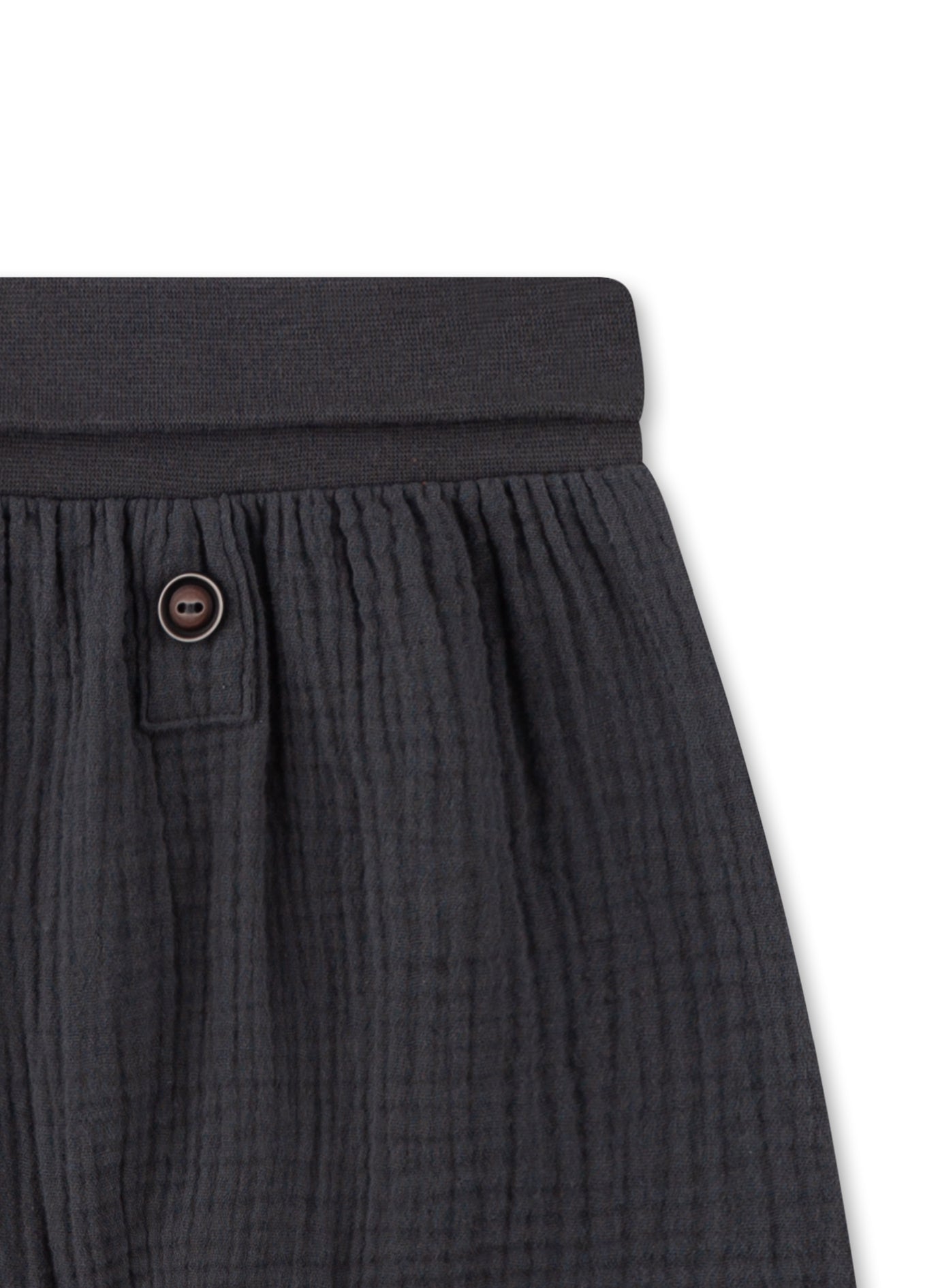 Einfarbige Sommer-Shorts für Babys und Kleinkinder in Anthrazit aus gemütlichem Musselin von Sanetta Pure