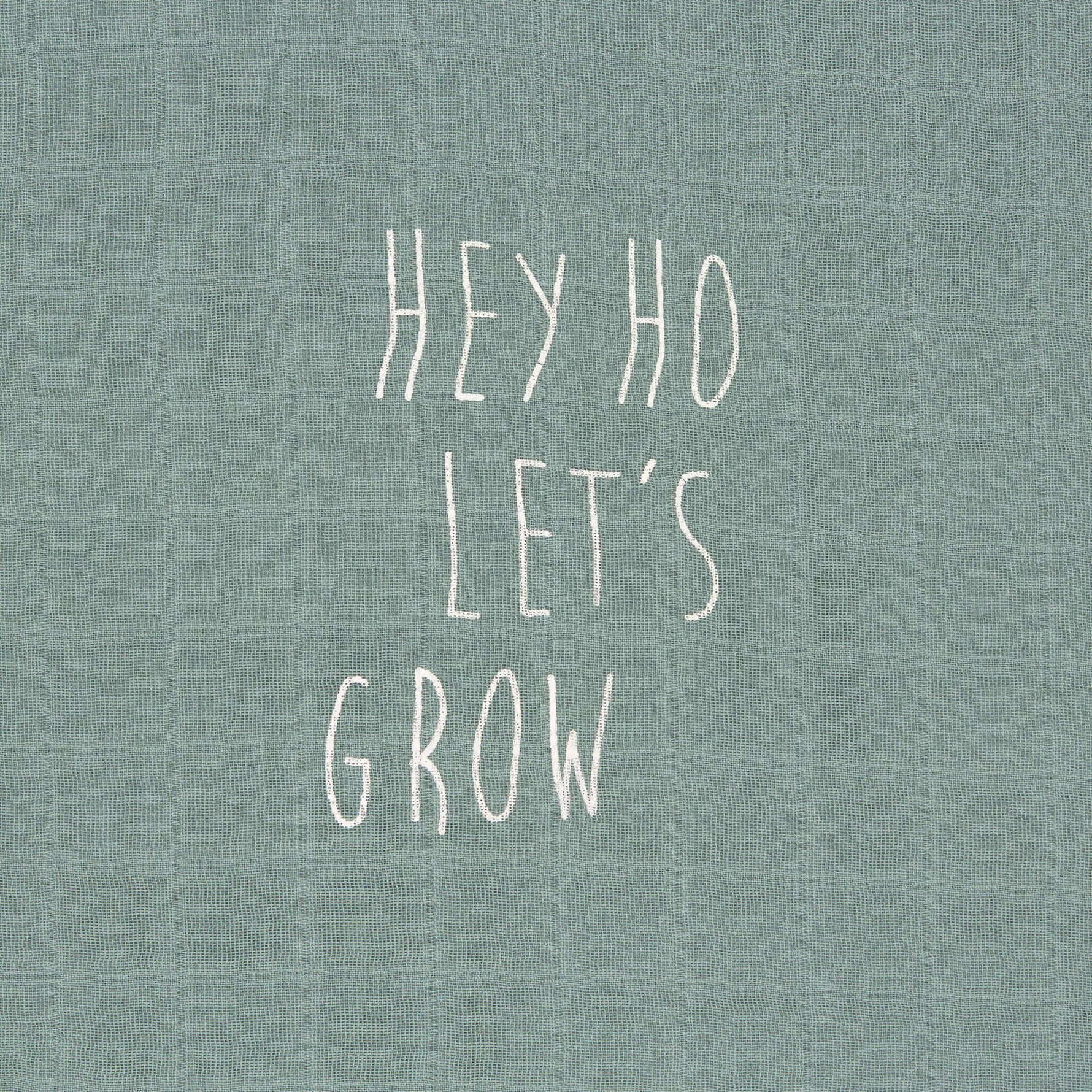 Das Mulltuch Garden Explorer Traktor von Lässig ist aus atmungsaktiver, hautfreundlicher Viskose und Baumwolle. Perfekt als Spucktuch, Mullwindel, Stilltuch oder zum Pucken. Für Mädchen und Jungen im 2er-Vorteilspack.
