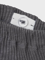 Beschreibung

Diese Jersey-Hose bietet Ihrem Kind Komfort und Bewegungsfreiheit dank des weichen, dehnbaren Materials – ideal für den Alltag und modische Looks.