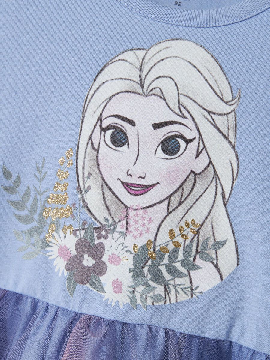 Dieses Midi-Kleid von name it präsentiert sich in einer eleganten Kombination aus Blau und Rosa, inspiriert von Frozen.
