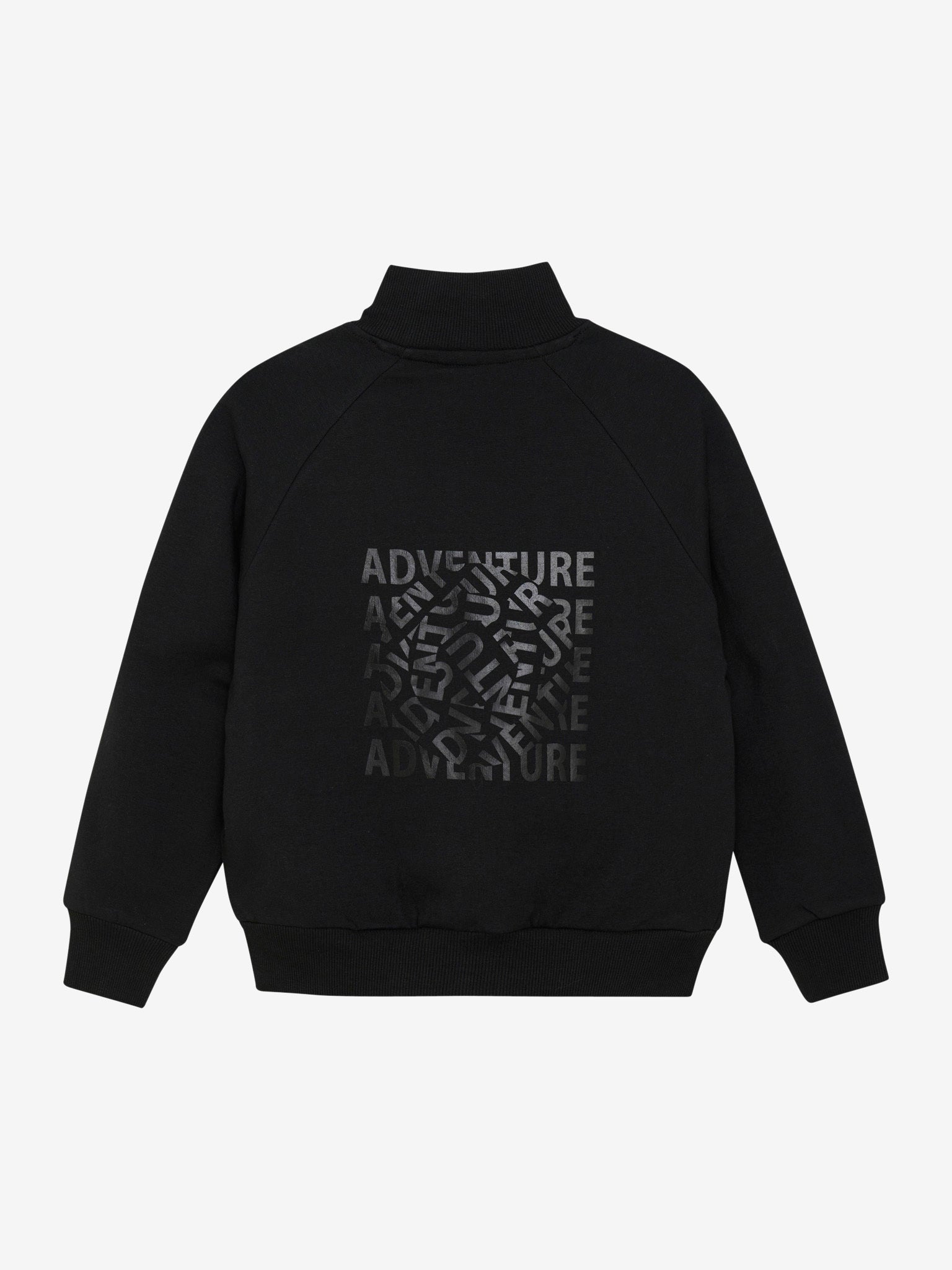 Dieser schwarze Cardigan von MINYMO besticht durch einen angesagten Adventure-Rückenprint, der jedem Outfit eine aufregende Note verleiht.