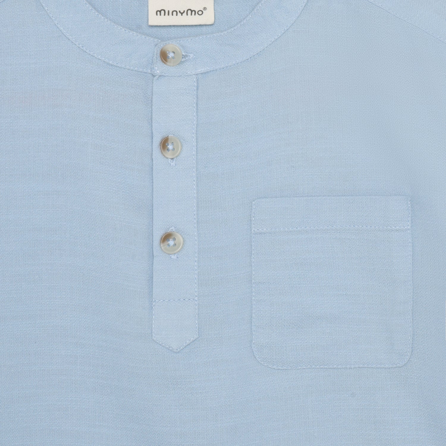 Hellblaues langarm Shirt von MINYMO.