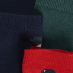 3er Pack Socken von Minymo mit verschiedenen weihnachtlichen Motiven. Hochwertige Verarbeitung aus 78% Baumwolle, 20% Polyamid und 2% Elastan für optimalen Komfort und Langlebigkeit.