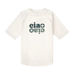 Das kurzärmelige Baby Badeshirt von Lässig mit UV-Schutz 60 in Grün Weiß schützt zuverlässig. Das atmungsaktive und schnelltrocknende Material sorgt für unbeschwerten Badespaß.&nbsp;

