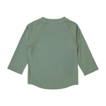 Das langärmelige Kinder UV Shirt von Lässig mit UV-Schutz 60 in Grün schützt zuverlässig. Das atmungsaktive und schnelltrocknende Material sorgt für eine angenehme Passform und Badespaß.&nbsp;