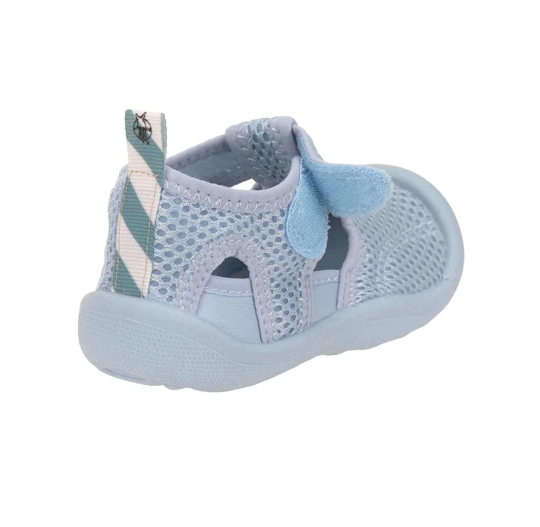 Die Kinder Badeschuhe von Lässig in der Farbe Blau sind leicht, atmungsaktiv und schnell trocknend. Ihre flexible Antirutsch-Sohle und die praktischen Klettverschlüsse sorgen für einen optimalen Halt. Die Kinder Sandalen sind ideal am Strand oder im Freibad.