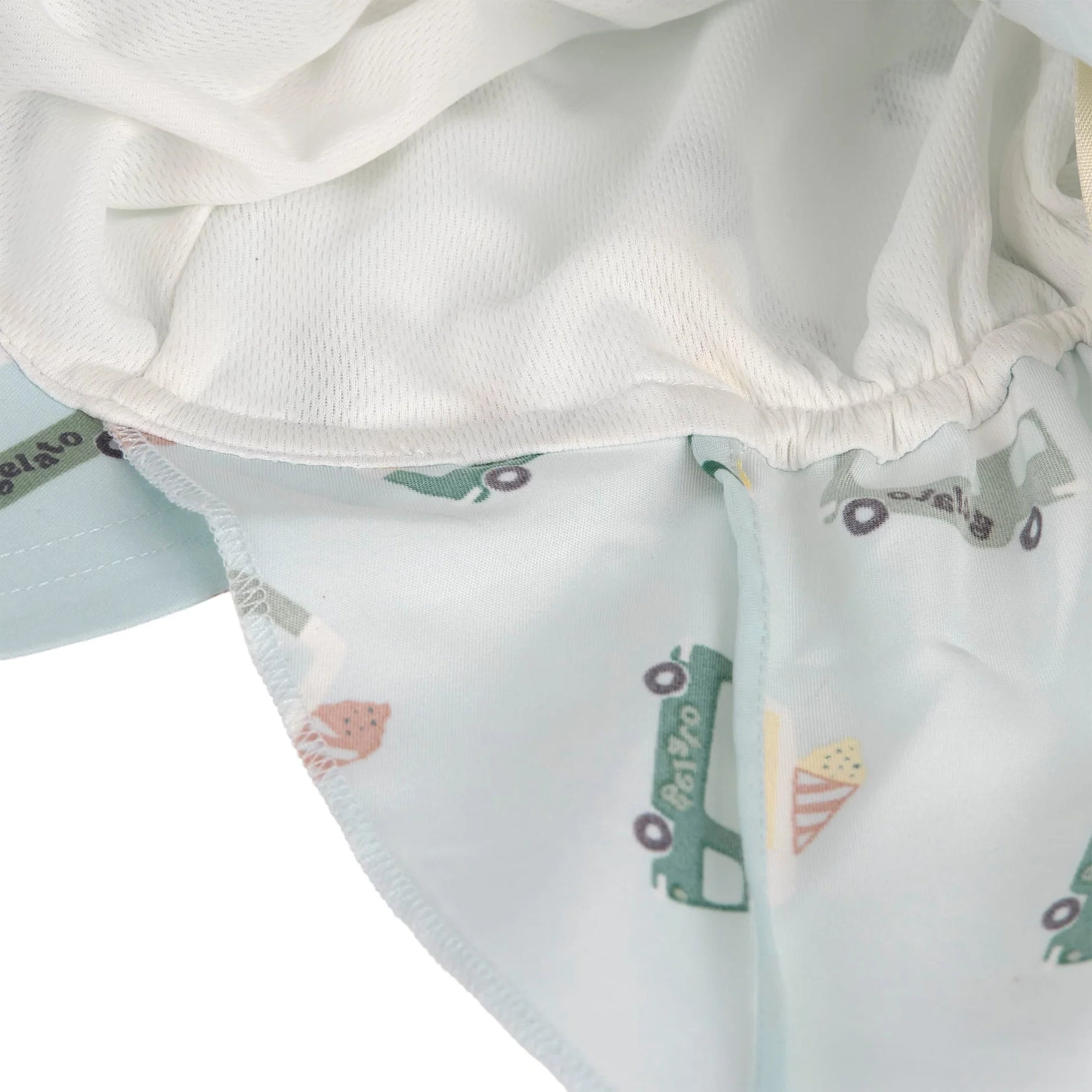 Beschreibung:

Der blaue Kinder Sonnenhut von Lässig mit extra langem Nackenschutz und UV-Schutz 80 schützt den Kopf, Nacken und die Augen von Babys und Kleinkindern. Waschbar, atmungsaktiv, schnelltrocknend.&nbsp;