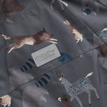 Diese dunkelrote Mütze von MINYMO bietet stilvollen Schutz und Komfort für kühle Tage.