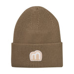 Braune Mütze von MINYMO, die durch ihr schlichtes Design überzeugt und vielseitig kombinierbar ist.