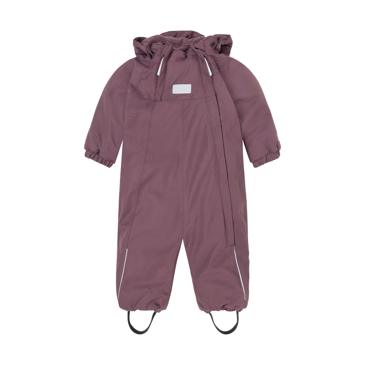 Ein hochwertiger Schneeanzug von Minymo, perfekt für kalte Wintertage. Der Anzug bietet optimalen Schutz vor Kälte und Nässe und ist aus robustem 100% Polyester gefertigt. Ideal für Outdoor-Aktivitäten und Winterabenteuer.