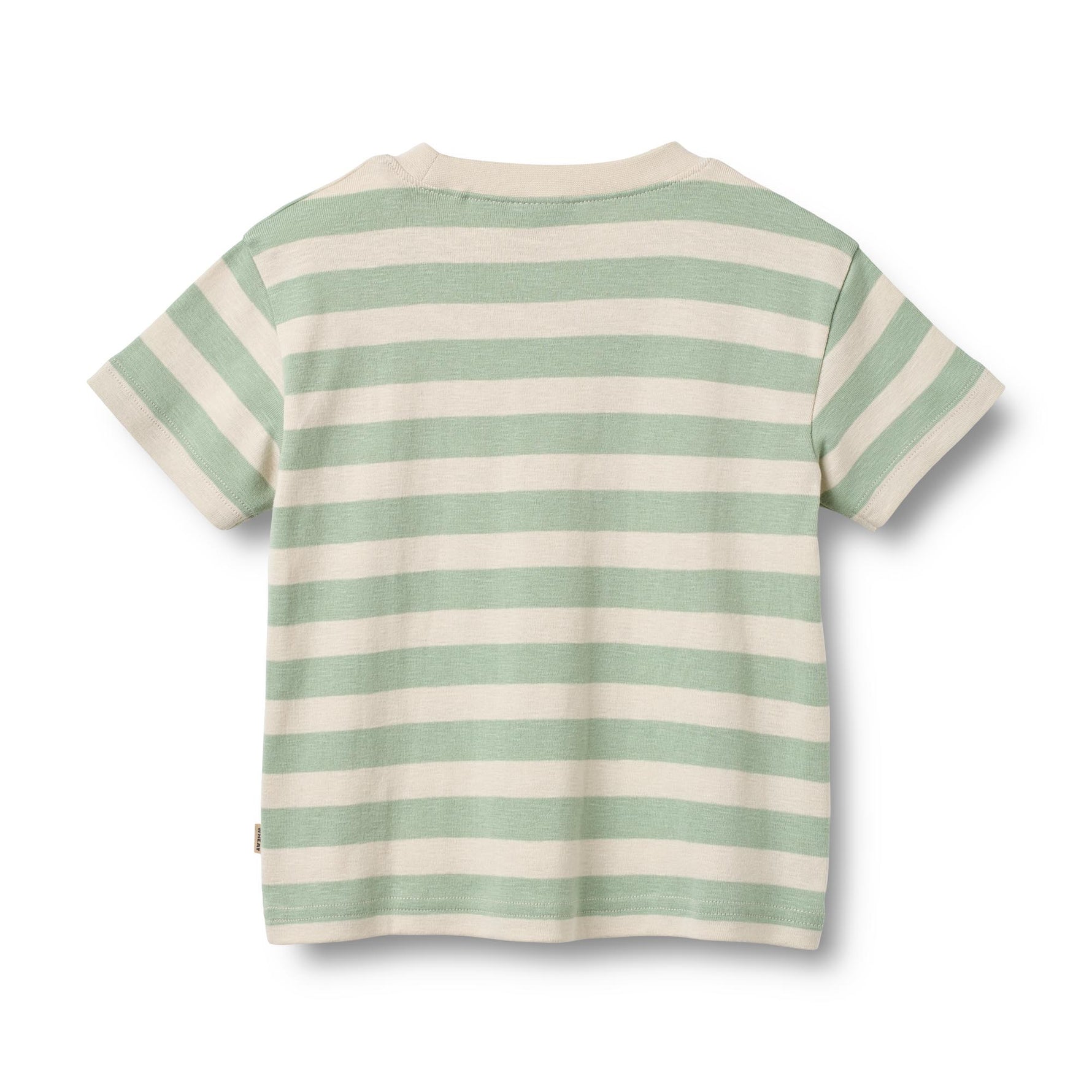 Klassisches Kurzarm-T-Shirt mit feinen Streifen von WHEAT. Das Liam besticht durch seine zeitlose Silhouette und den hohen Tragekomfort. Gefertigt aus 100% Bio-Baumwolle, bietet es sanfte Haptik und Atmungsaktivität für den Alltag. Ein vielseitiges Basics-Piece, das sich mühelos kombinieren lässt.